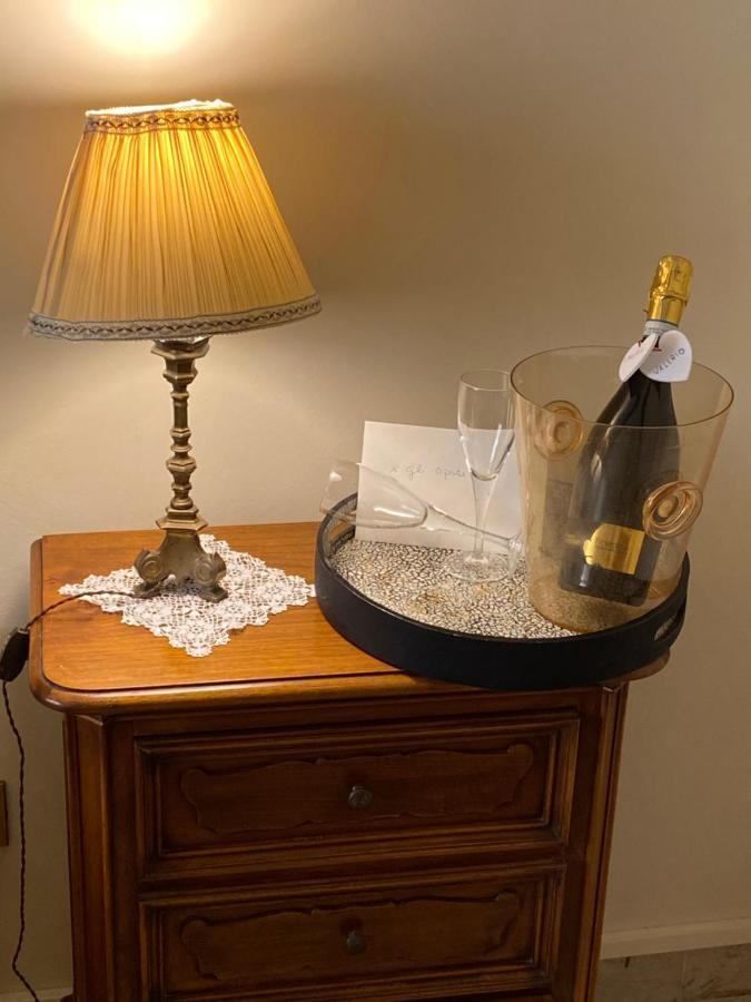レッチェ La Dimora Di Vesta Bed & Breakfast エクステリア 写真