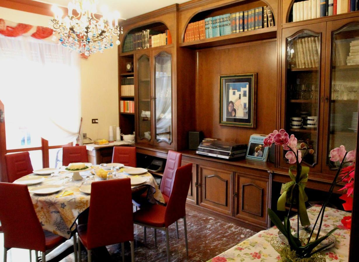 レッチェ La Dimora Di Vesta Bed & Breakfast エクステリア 写真