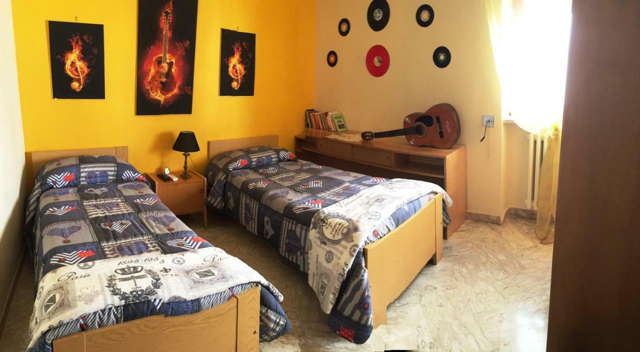 レッチェ La Dimora Di Vesta Bed & Breakfast エクステリア 写真