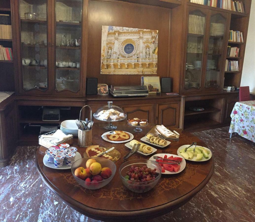 レッチェ La Dimora Di Vesta Bed & Breakfast エクステリア 写真